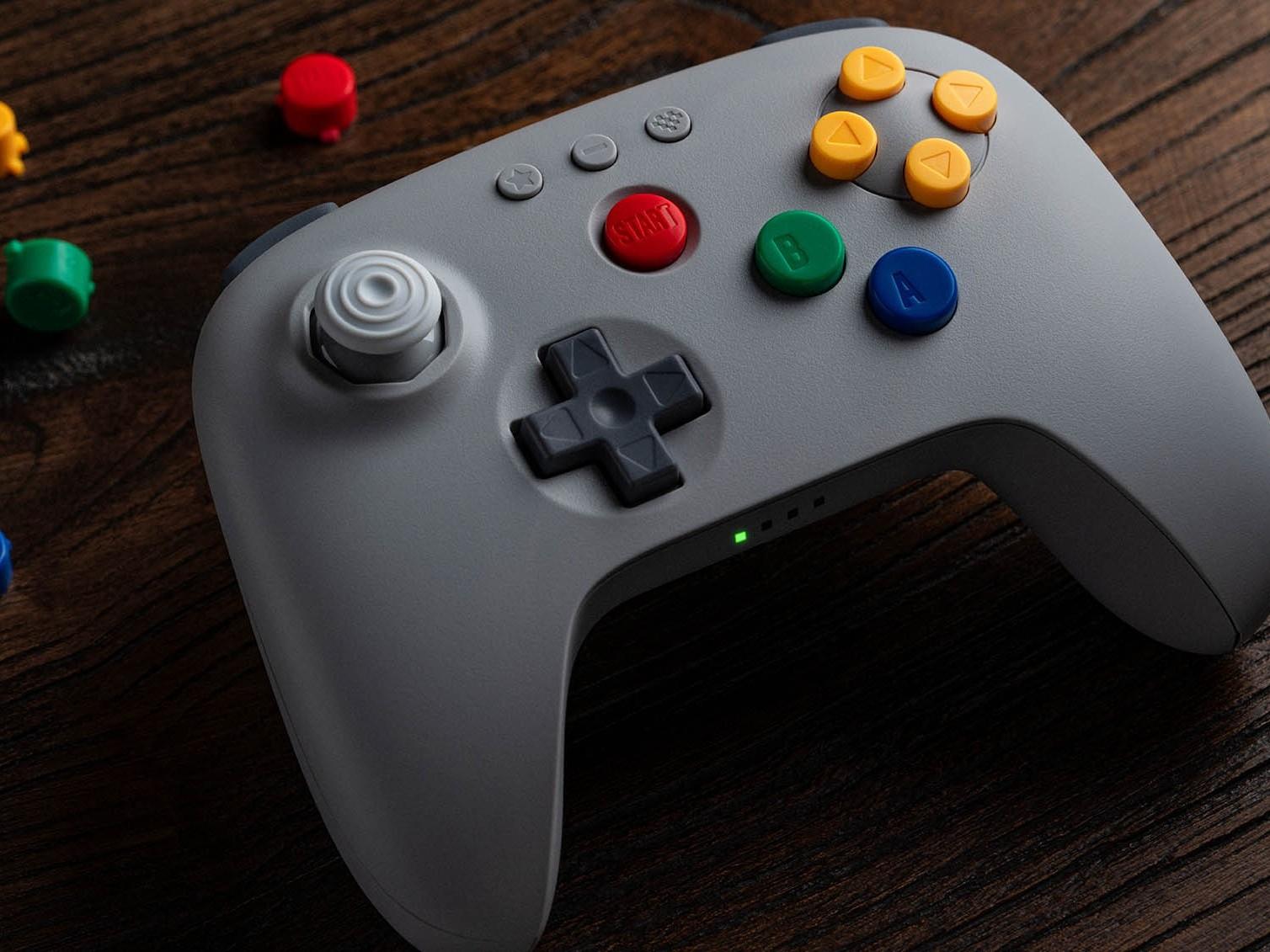 Nintendo Switch recibe mando 8BitDo 64 estilo N64 clásico