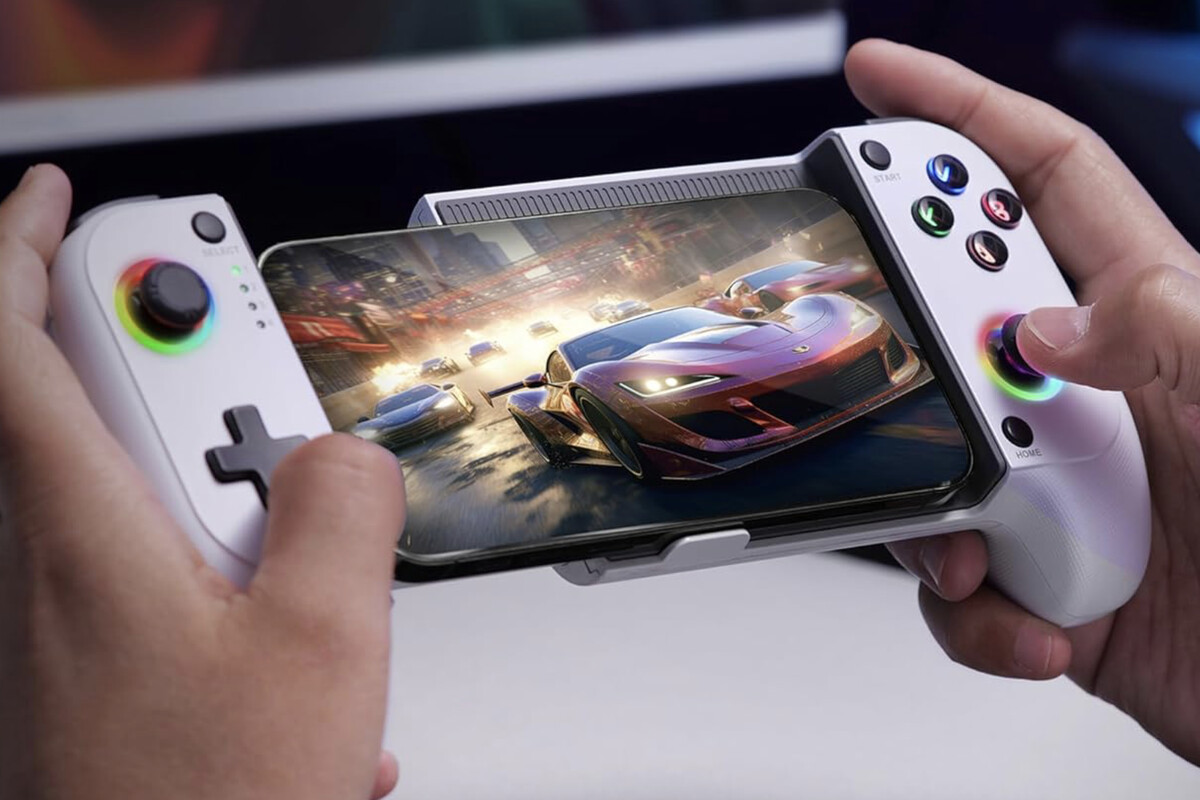 Por 25 dólares adquiere un accesorio para jugar al móvil